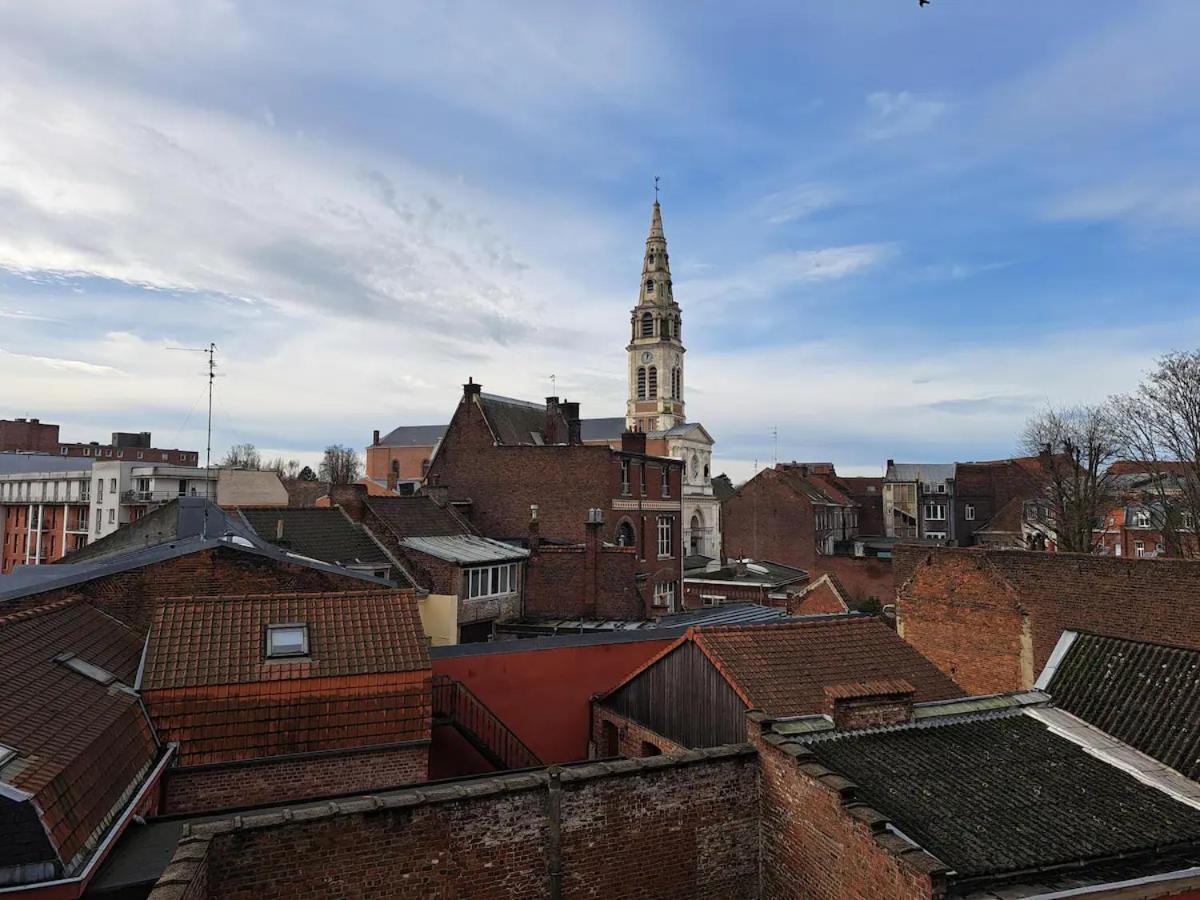 Appartement Magnifique T3 Avec Balcon Au Pied Du Metro Colbert